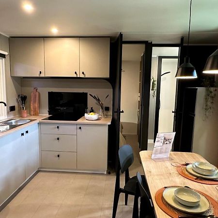 Camping Marina Plage Vitrolles  Esterno foto