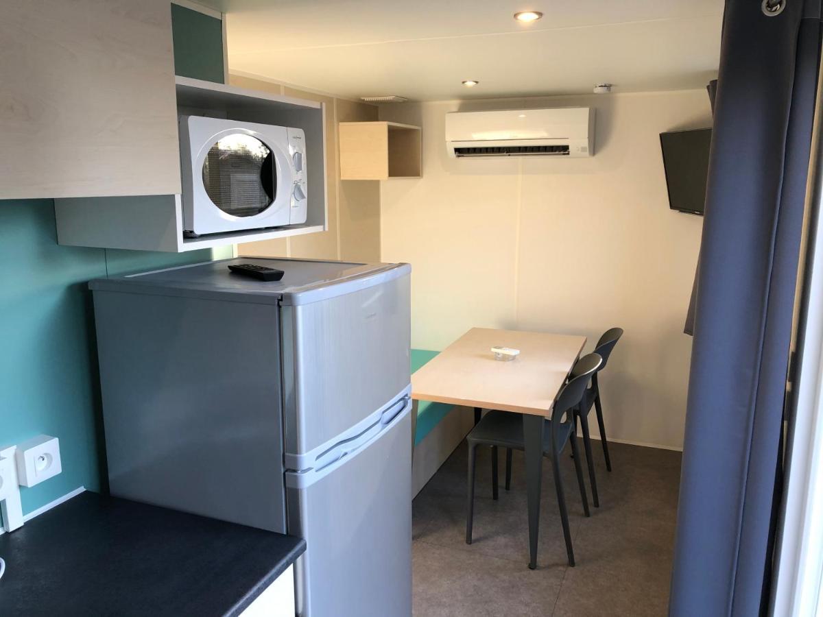 Camping Marina Plage Vitrolles  Esterno foto